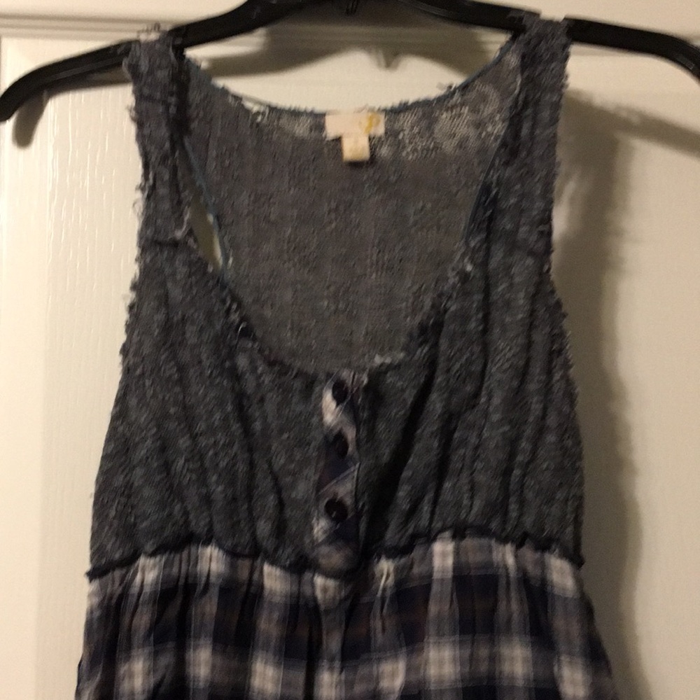 Dress - Picture 3 of 5